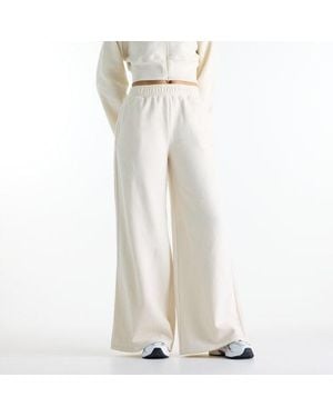 New Balance Brushed Coastal Fleece Pant - White