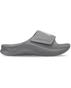 New Balance 202Xa Sandals - Gray