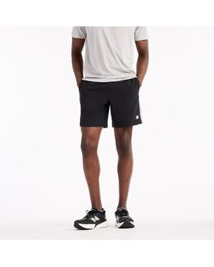 New Balance Sport Unlined Brand Graphic Short 7" - Black