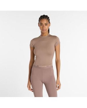 New Balance Mujer Nb Define Fitted T-Shirt En, Poly Knit, Talla - Marrón