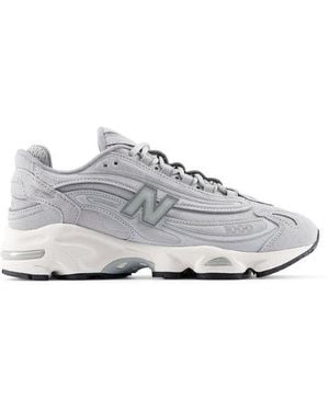 New Balance 1000 Trainers - Grey