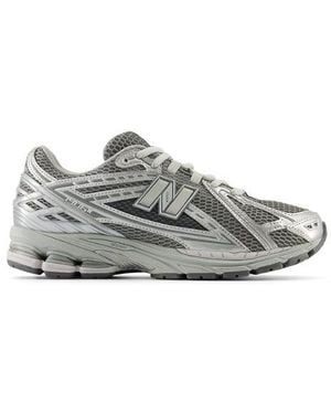 New Balance Trainers - Grey