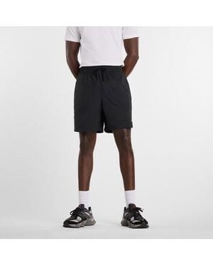New Balance Castlefield Woven Short 7" - Black