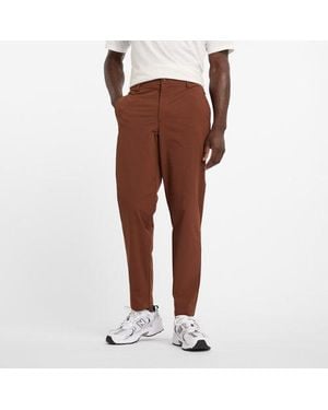 New Balance Athletics Ripstop Standard Tapered Pant 30" - Brown