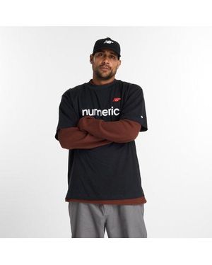 New Balance Numeric Linear Logo T-Shirt - Black