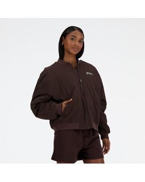 New Balance Linear heritage woven bomber jacket in nero - Marrone