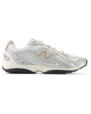 New Balance 204L - White