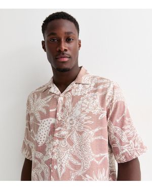 Only & Sons Light Deer Print Short Sleeve Shirt New Look - Pink