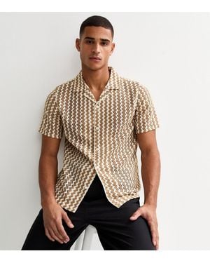 New Look Stone Regular Zigzag Short Sleeve Shirt - Natural