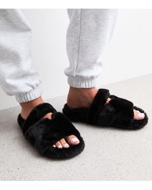 New Look Double Strap Faux Fur Slippers Vegan - White