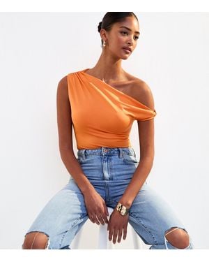 New Look Twist Fallen Shoulder Bodysuit - Orange
