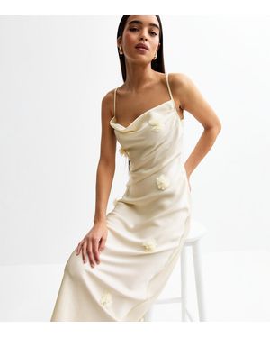 New Look Corsage Applique Satin Midi Dress - White