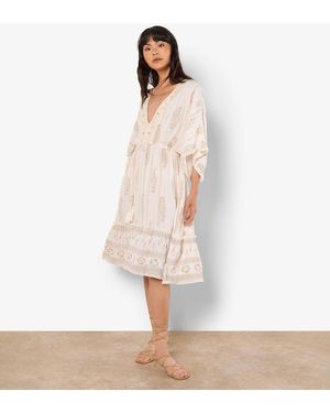 Apricot Metallic Thread Paisley Pattern Midi Dress New Look - White