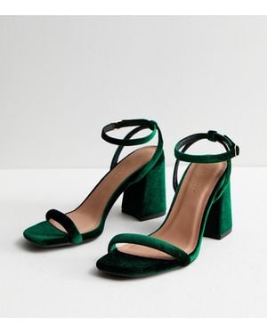 New Look Velvet 2 Part Block Heel Sandals Vegan - Green