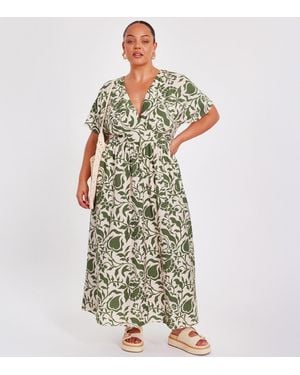Quiz Curve Light Khaki Tropical Print Midaxi Dress New Look - White