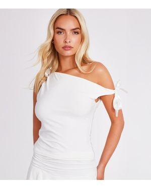 Quiz Bow Appliqued Off The Shoulder Top New Look - White