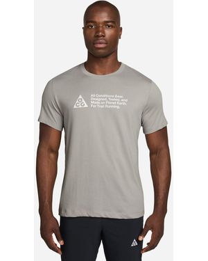 Nike Acg Dri-Fit Graphic T-Shirt - Grey