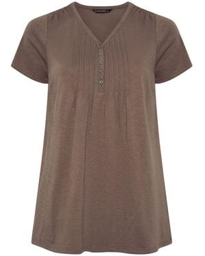 Evans Short Sleeve Henley Top - Brown