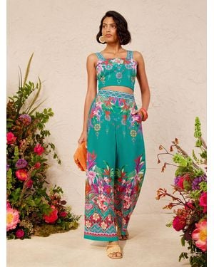 Love & Roses V & A Floral Placement Print Crop Top - Blue