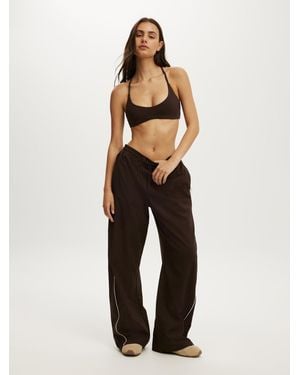 Cotton On Mid Rise Baggy Woven Sweatpants With Pipping Side Detailing - White