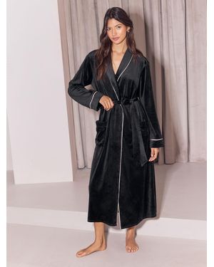 Lipsy Velvet Embroidered Detail Robe - Schwarz