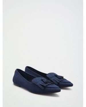 Friends Like These Faux Suede Tassel Pointed Toe Flat Loafer Shoes - Blue