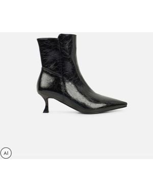 SIMMI Kalyra Heeled Ankle Boots - White
