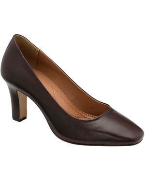 Ravel Leather Court Shoe On A Shaped Heels - Braun