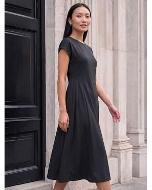 Roman Side Pleat Detail Dress - Black