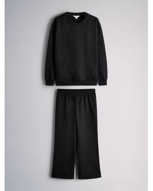 The Set Crew Neck Sweater And Wide Leg Sweatpants Set - Black