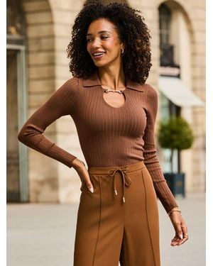 Sosandar Snaffle Keyhole Detail Knitted Top - Brown