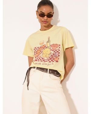 Lipsy Lemon Picnic Print T Shirt - Natural