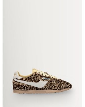 Autry Windspin Leopard Print Ponyhair Low Profile Sneakers With Leather Detailing - Natural