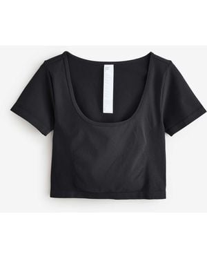 Fabletics Sleek Seamless Scoop Short-Sleeve Top - Black