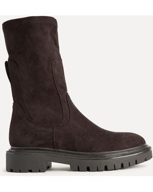 Linzi Suede Peggy Pull On Mid Chelsea Boots - Black