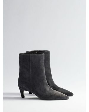 The Set Premium Chisel Ankle Boots Suede - Black