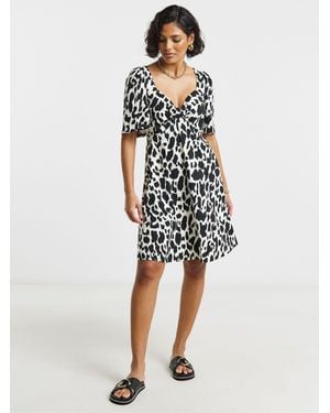 Simply Be Supersoft Knot Front Skater Dress - White