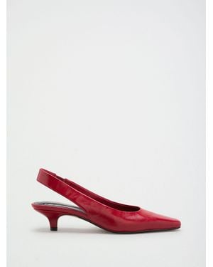 Friends Like These Standard Fit Chisel Toe Slingback Kitten Heels - Pink