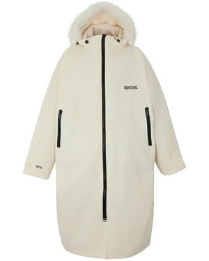 Regatta Adult Waterproof Faux Fur Hood Changing Robe - White