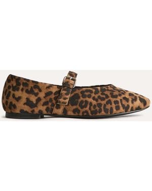 Linzi Nadira Mary Jane Style Flats - White