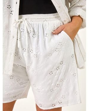 Roman Curve Tie Waist Broderie Shorts - White