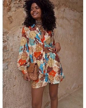 Never Fully Dressed Shorts - Brown