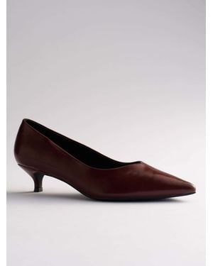 The Set Kitten Heel Court Shoes Tan - Natural
