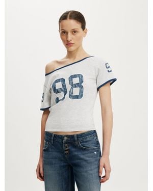 Cotton On The Fitted Off Shoulder Graphic T-Shirt - White