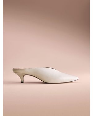 Ted Baker Hochgeschnittene Leder-Slipper Mit Spitzer Zehenpartie - Natur