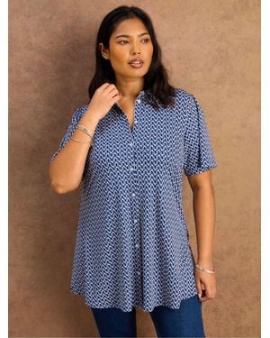 Live Unlimited Petite Geo Print Short Sleeve Jersey Shirt - Blue