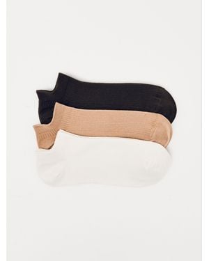 Reiss Cream & Chocolate 3 Pack Of Trainer Socks - Black