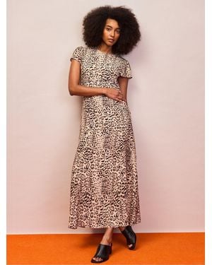 Ro & Zo Petite Seam Detail Midi Dress - Braun