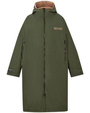 Regatta Oversized Waterproof Borg-Fleece Lined Changing Robe - Green