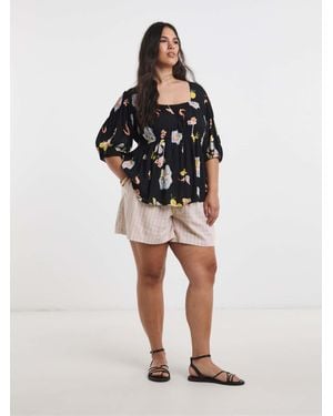 Simply Be Holiday Print Crinkled Shirred Peplum Top - Black
